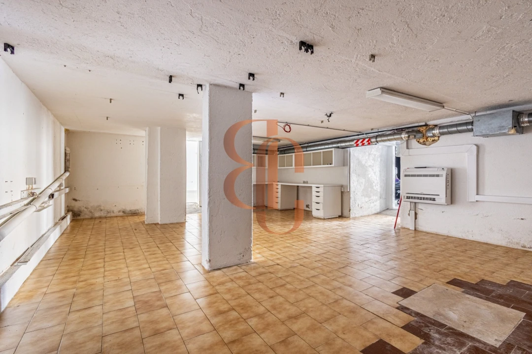 Loja para Venda em Loures Foto 13