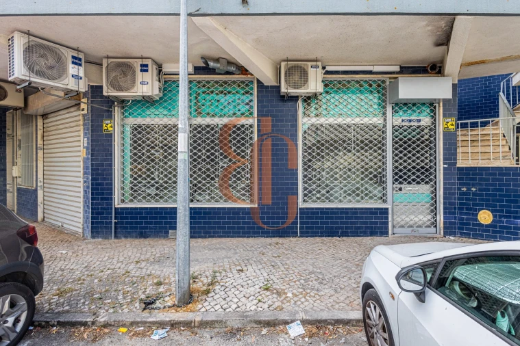 Loja para Venda em Loures Foto 6