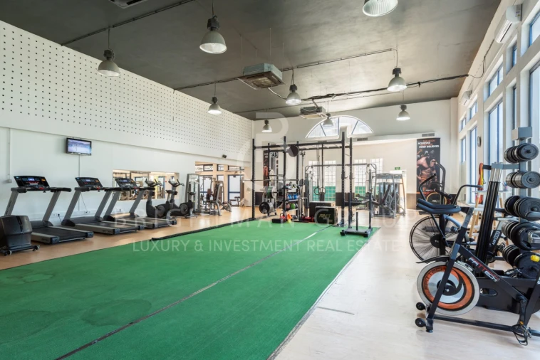 Loja para Venda em Rio de Mouro Foto 9