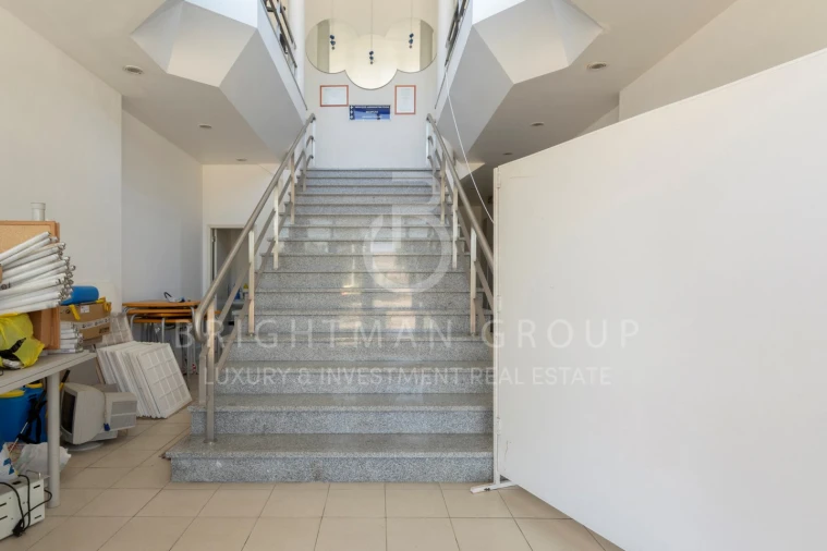 Loja para Venda em Rio de Mouro Foto 14