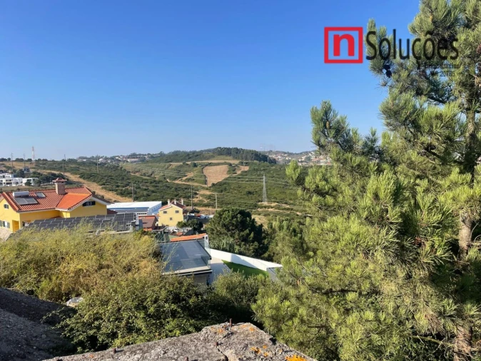 Terreno para Venda em Casal de Cambra Foto 5