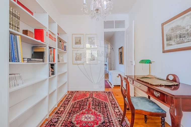 Apartamento T3 para Arrendamento em Santa Maria e São Miguel, São Martinho, São Pedro Penaferrim Foto 22