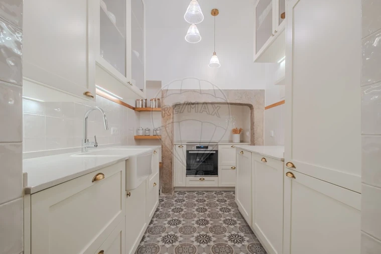 Apartamento T3 para Arrendamento em Santa Maria e São Miguel, São Martinho, São Pedro Penaferrim Foto 10