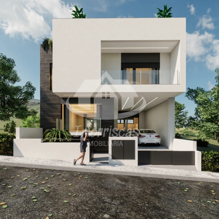 Moradia T4 para Venda em Santa Iria de Azoia, São João da Talha e Bobadela Foto 1