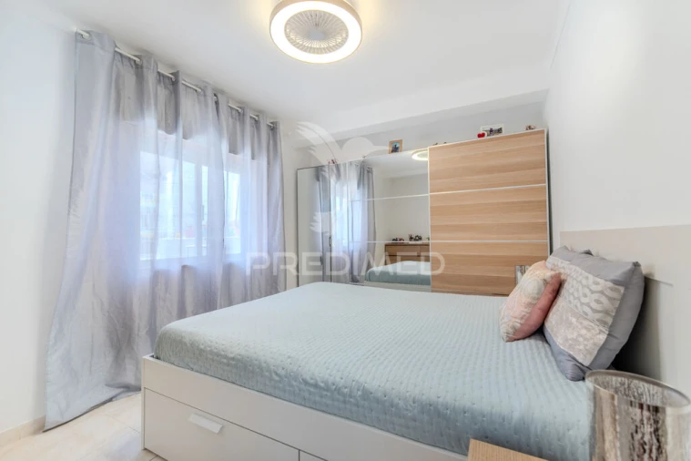 Apartamento T1 para Venda em Ferragudo
