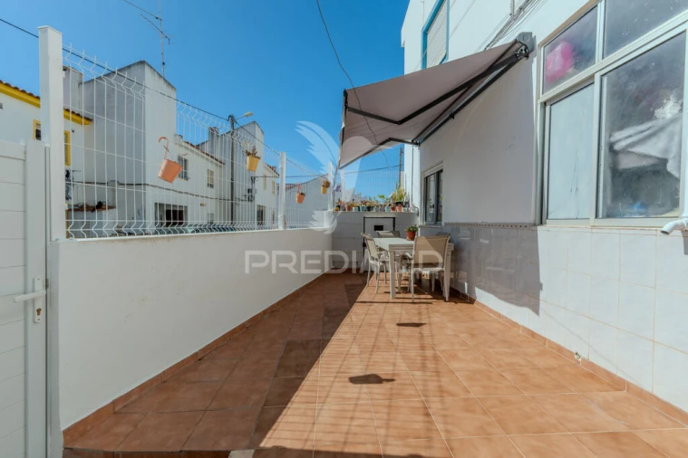 Apartamento T1 para Venda em Ferragudo Foto 15