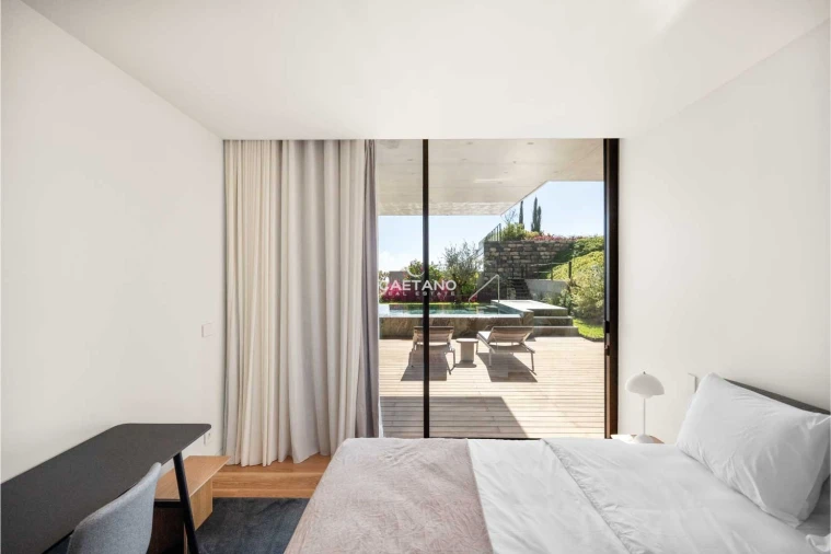 Apartamento T4 para Venda em São Martinho Foto 10
