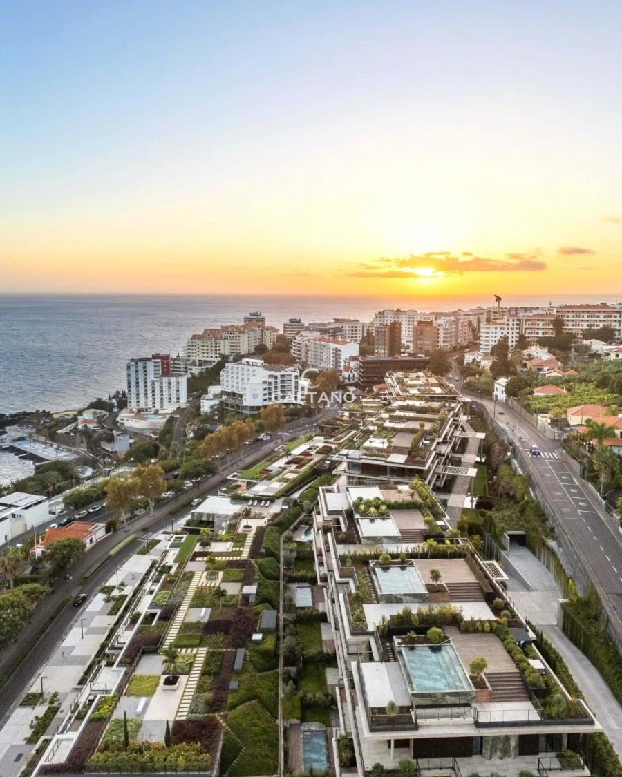 Apartamento T4 para Venda em São Martinho Foto 7