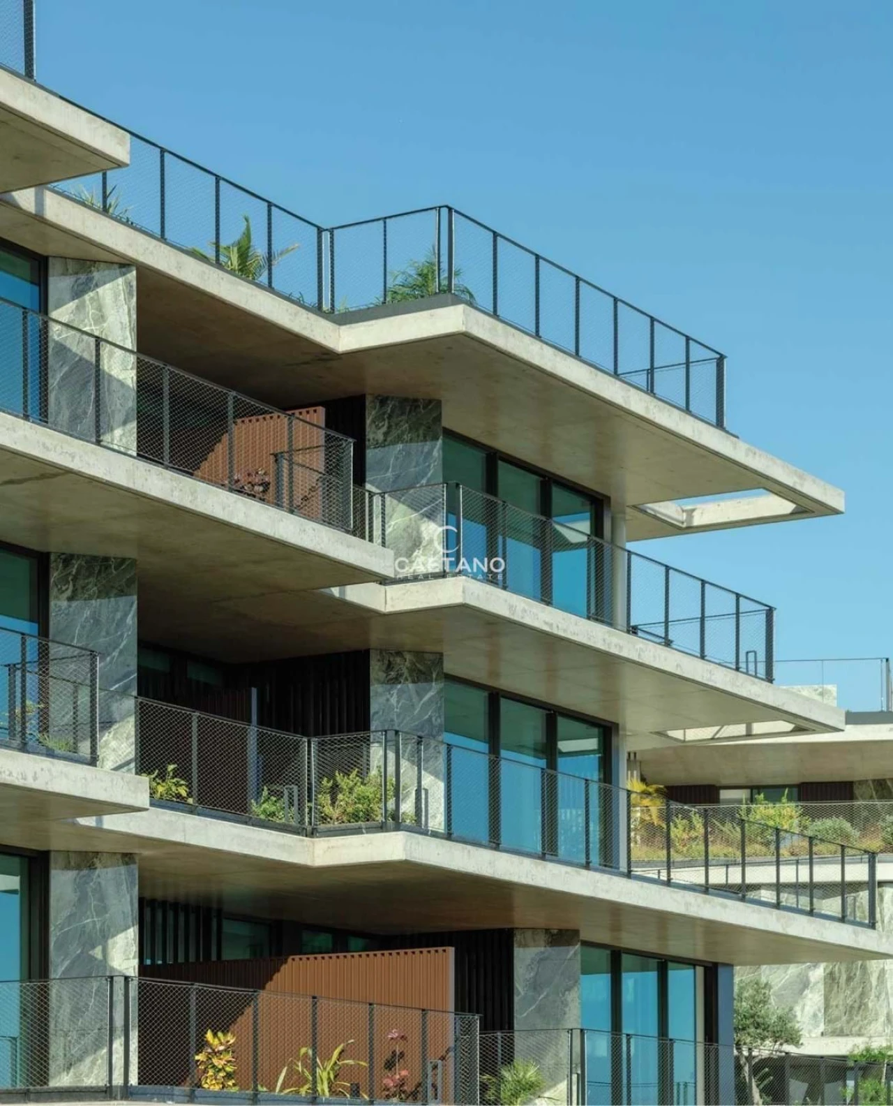 Apartamento T2 para Venda em São Martinho Foto 3