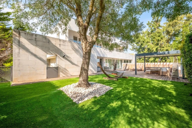 Moradia T5 para Venda em Oeiras e São Julião da Barra, Paço de Arcos e Caxias Foto 14