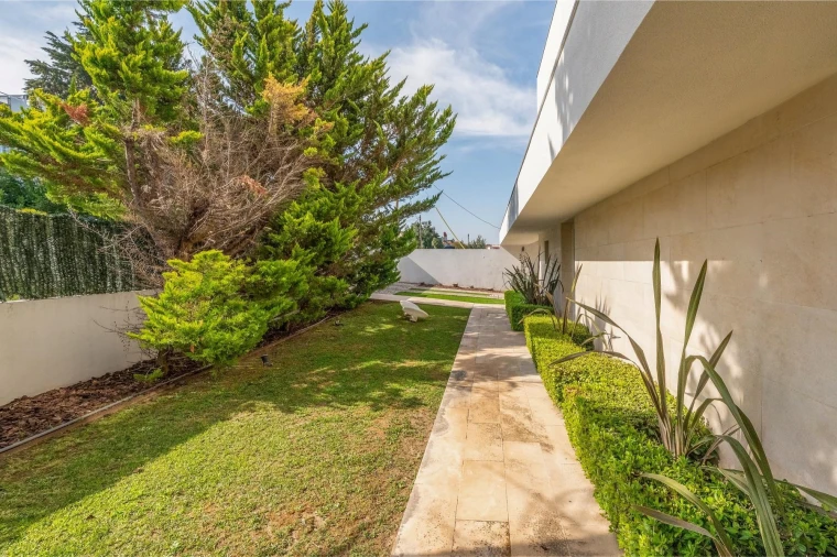 Moradia T5 para Venda em Oeiras e São Julião da Barra, Paço de Arcos e Caxias Foto 35