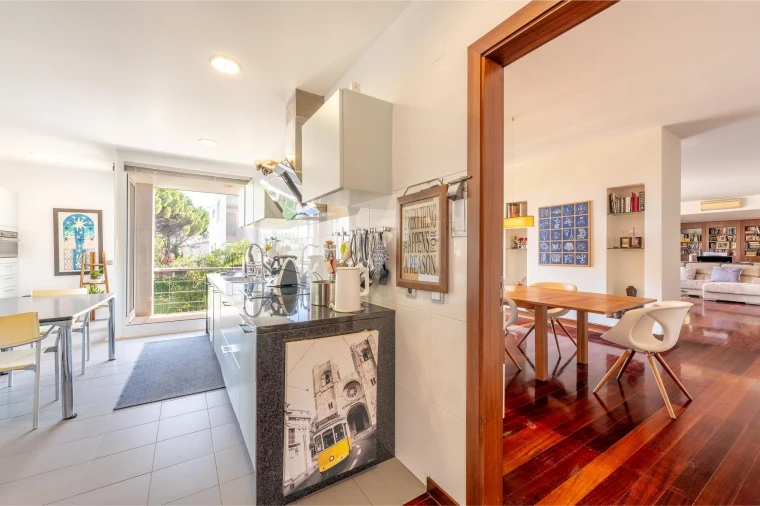 Moradia T5 para Venda em Oeiras e São Julião da Barra, Paço de Arcos e Caxias Foto 8