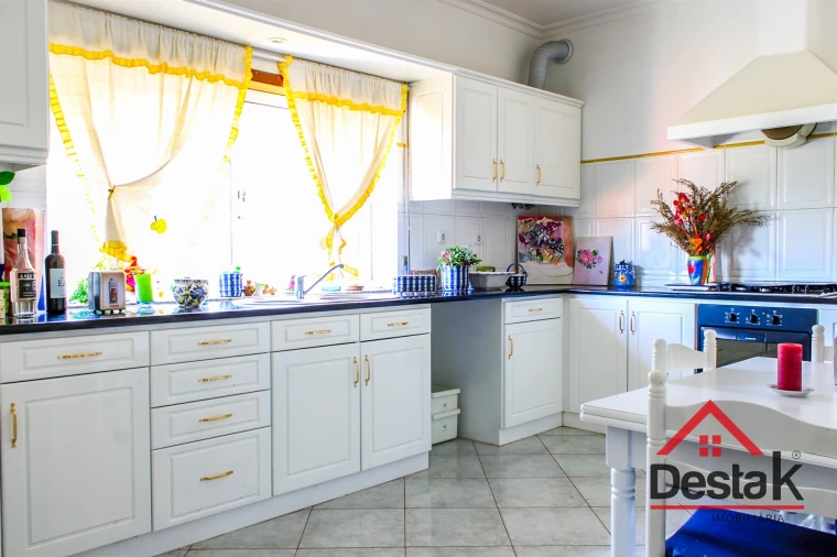 Moradia T3 para Venda em Tarouca e Dálvares Foto 24