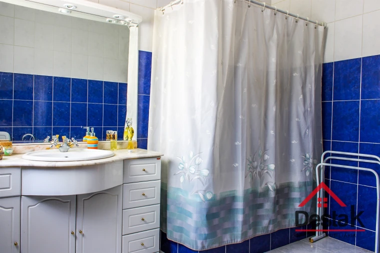 Moradia T3 para Venda em Tarouca e Dálvares Foto 14