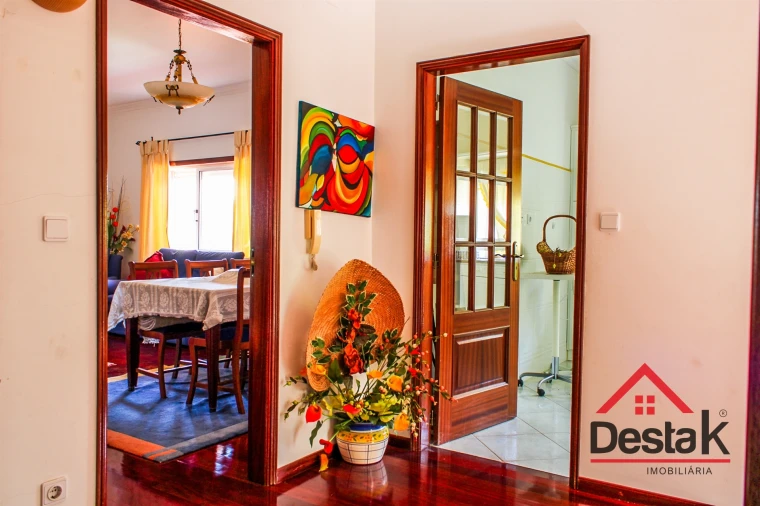 Moradia T3 para Venda em Tarouca e Dálvares Foto 26