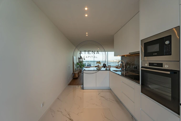 Apartamento T4 para Venda em Canidelo Foto 10