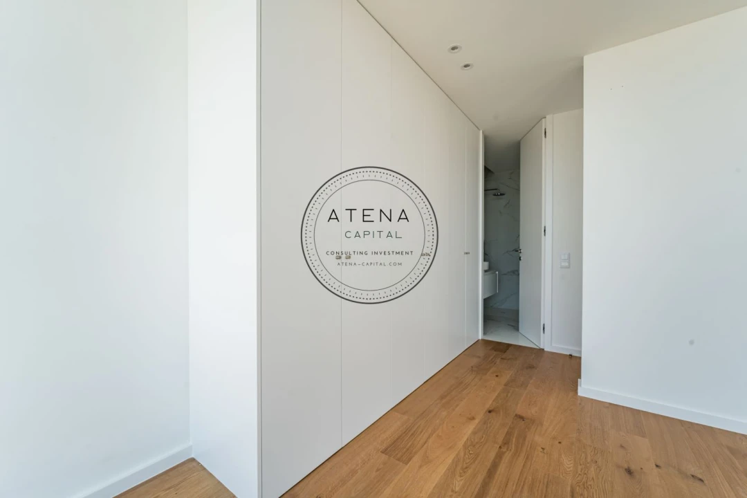 Apartamento T4 para Venda em Canidelo Foto 13