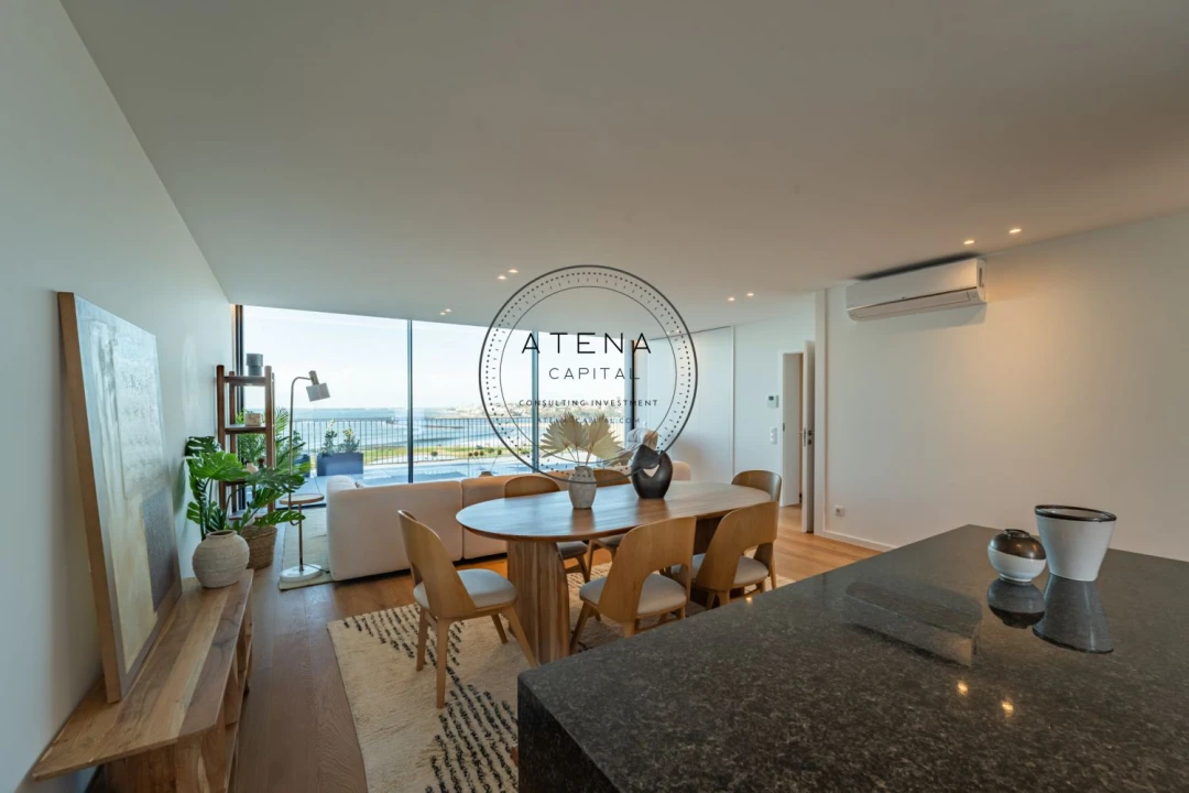 Apartamento T4 para Venda em Canidelo Foto 5