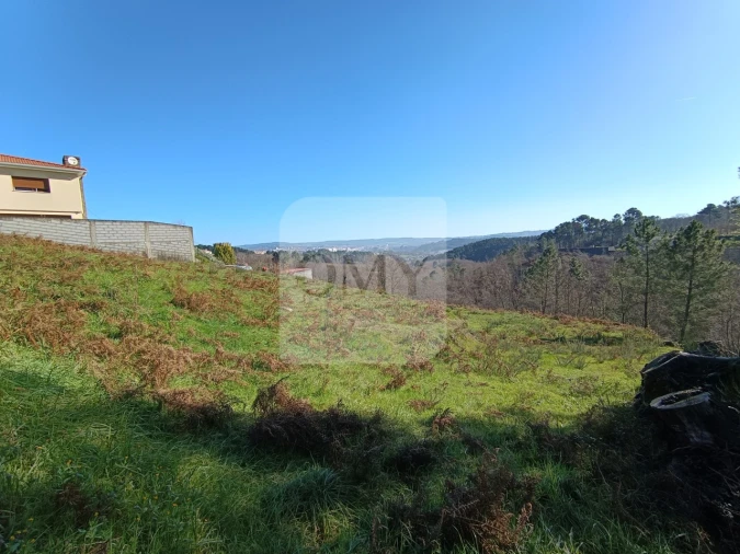 Terreno para Venda em Vila Marim Foto 1