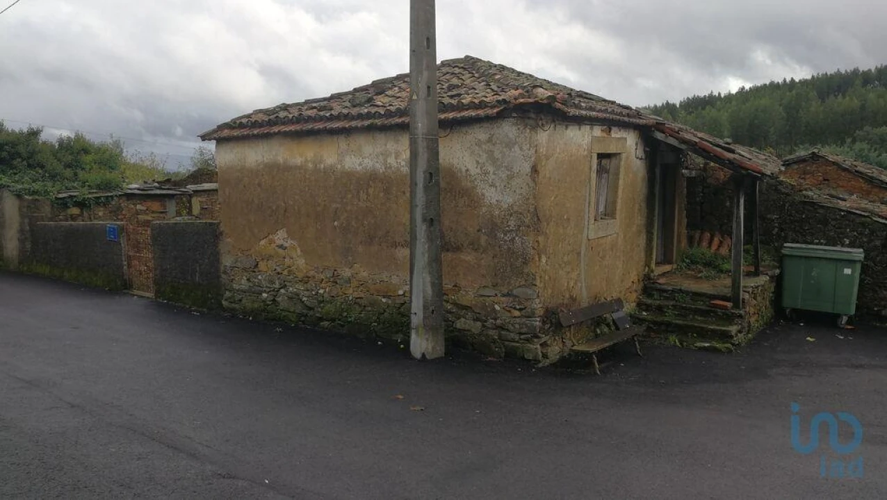 Moradia para Venda em Alvares Foto 6