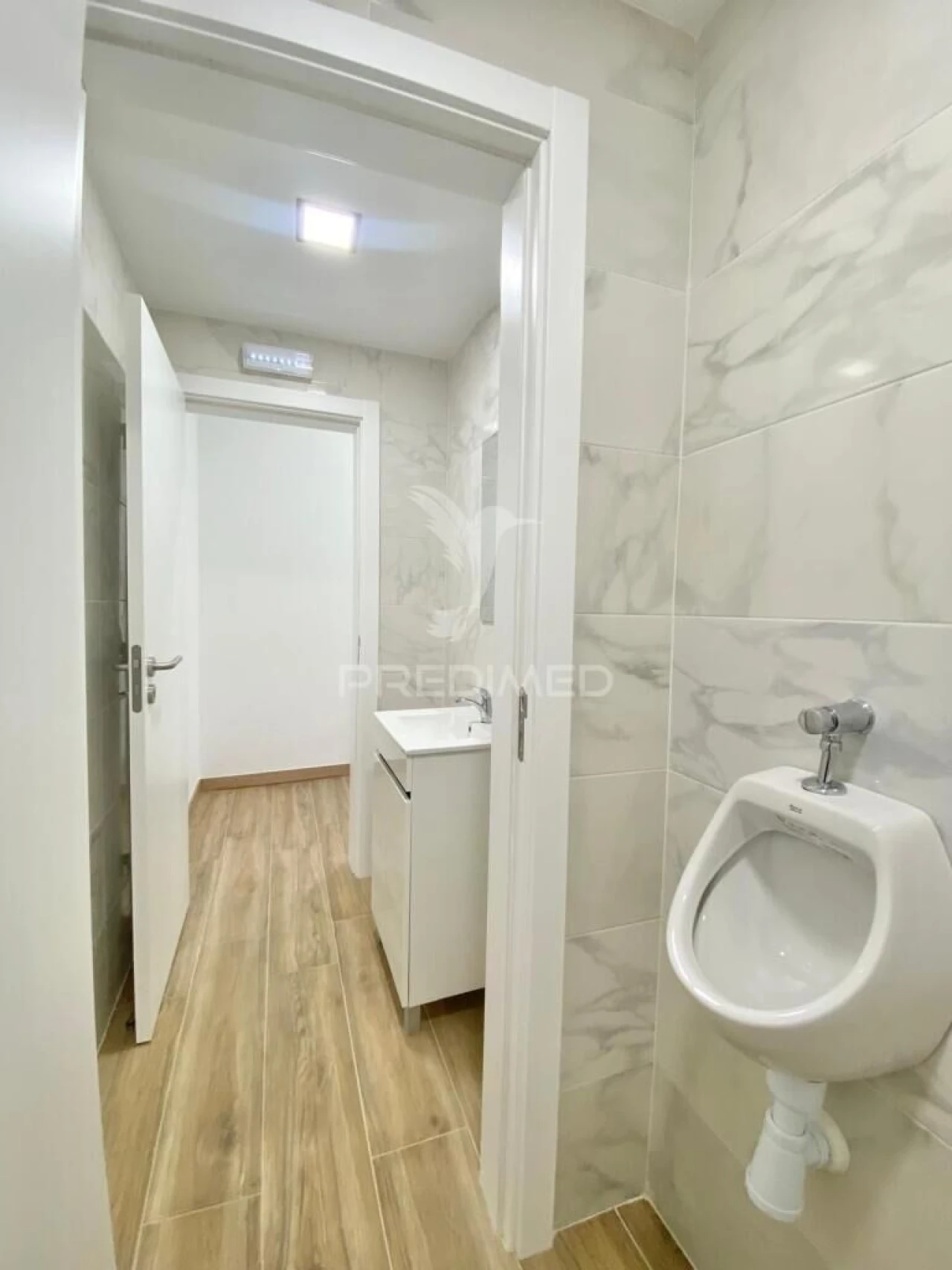 Loja para Venda em Póvoa de Santa Iria e Forte da Casa Foto 18