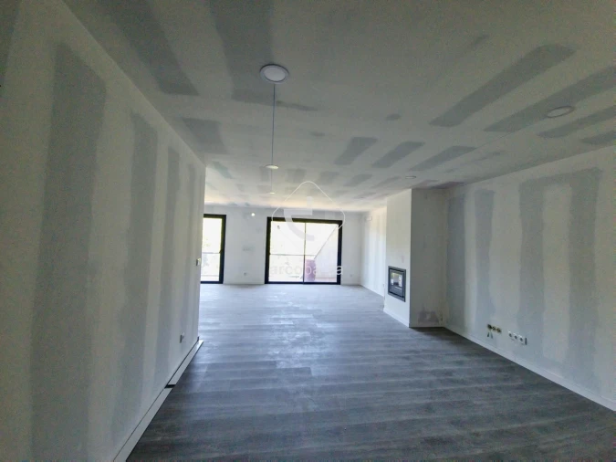 Apartamento T3 para Venda em Ponte da Barca, V.N. Muía, Paço Vedro Magalhães Foto 31