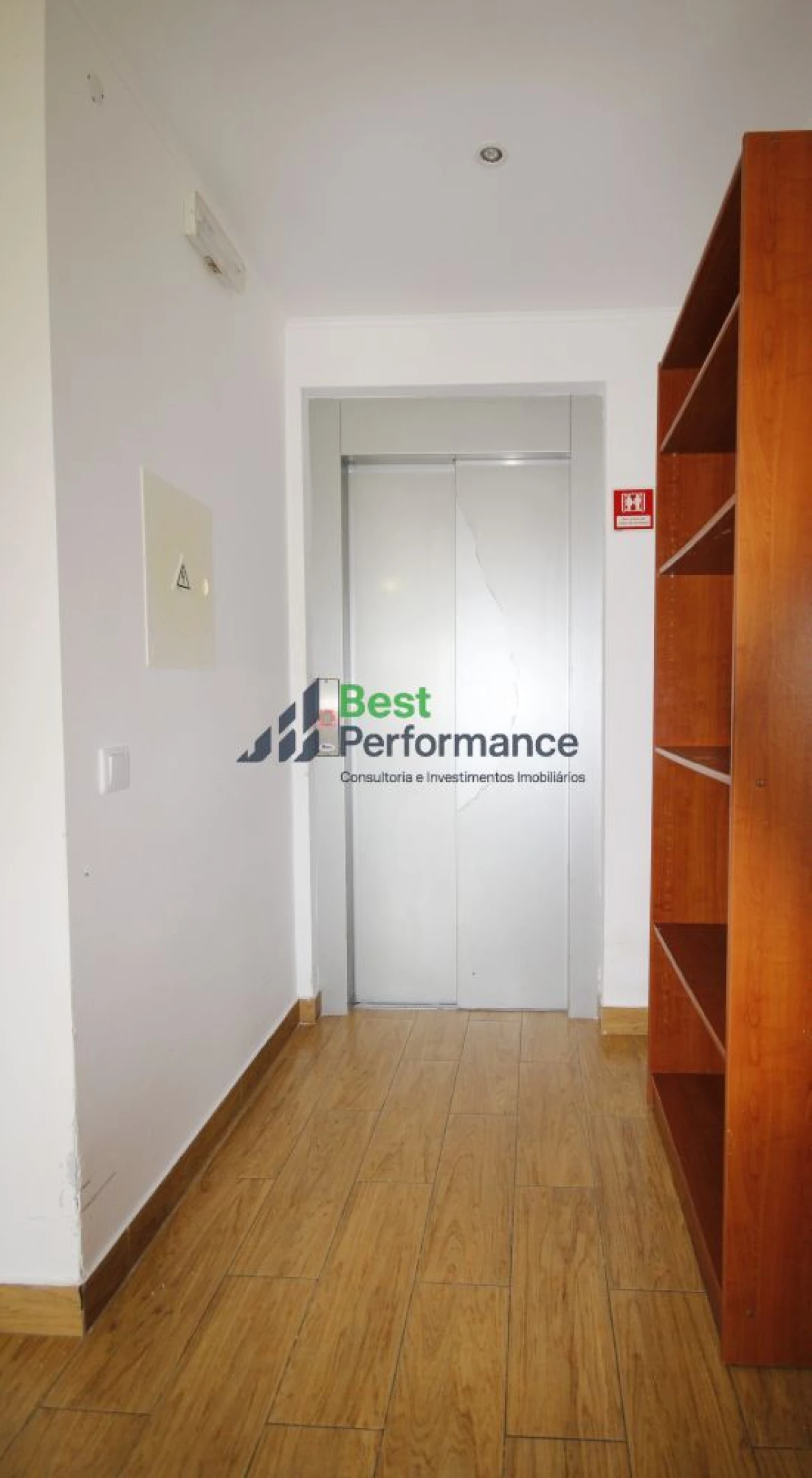 Moradia T10 para Venda em Abrigada e Cabanas de Torres Foto 22