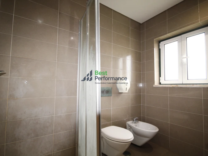 Moradia T10 para Venda em Abrigada e Cabanas de Torres Foto 28