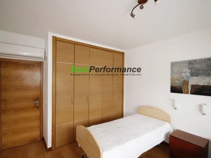 Moradia T10 para Venda em Abrigada e Cabanas de Torres Foto 18