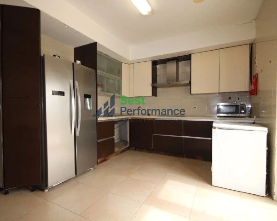 Moradia T10 para Venda em Abrigada e Cabanas de Torres Foto 13