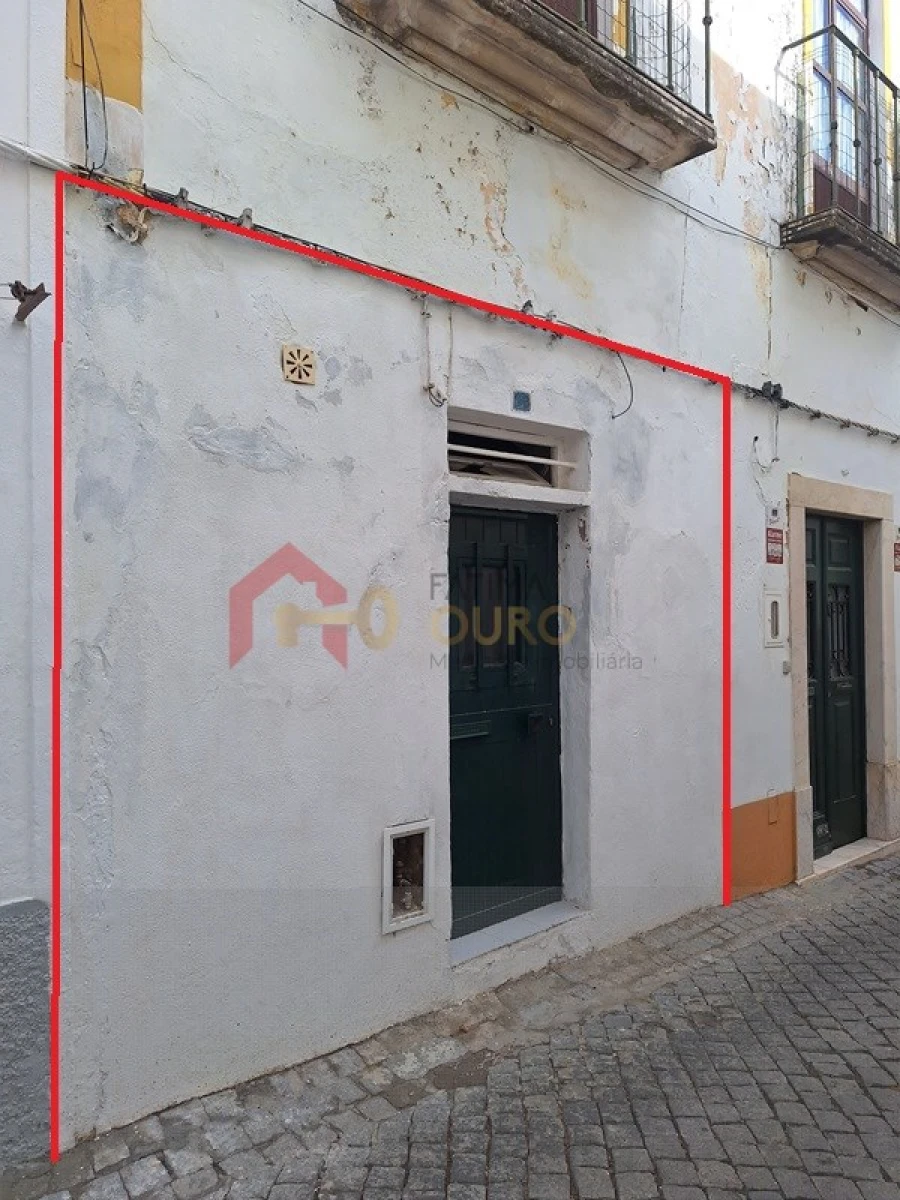 Apartamento T1 para Venda em Caia, São Pedro e Alcáçova