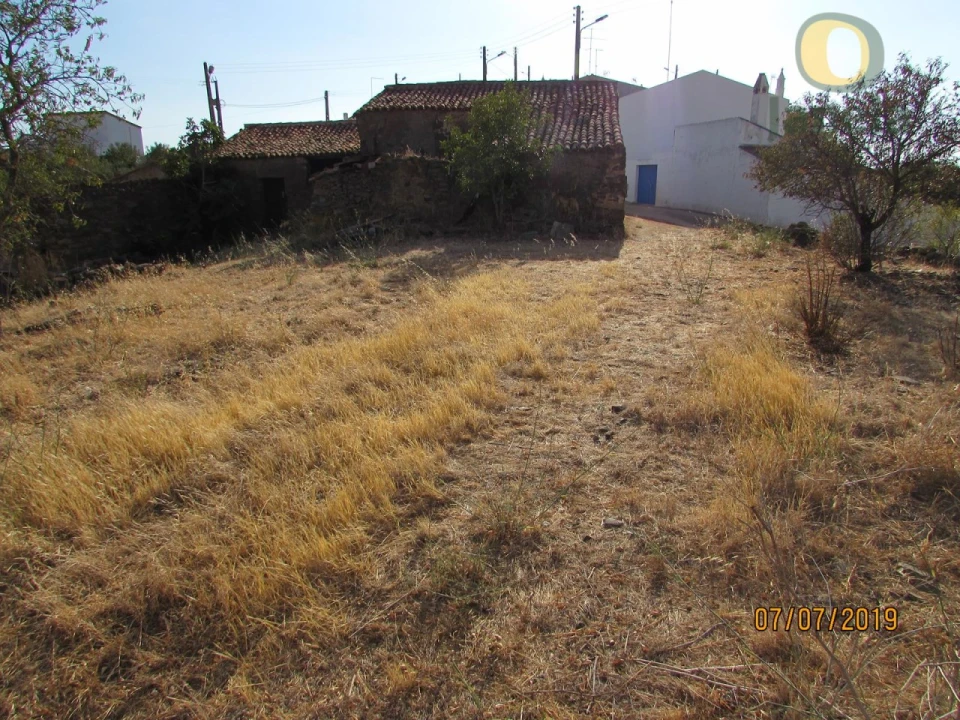 Moradia T2 para Venda em Alcoutim e Pereiro Foto 3