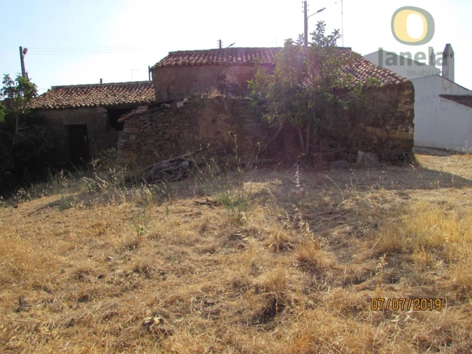 Moradia T2 para Venda em Alcoutim e Pereiro Foto 2