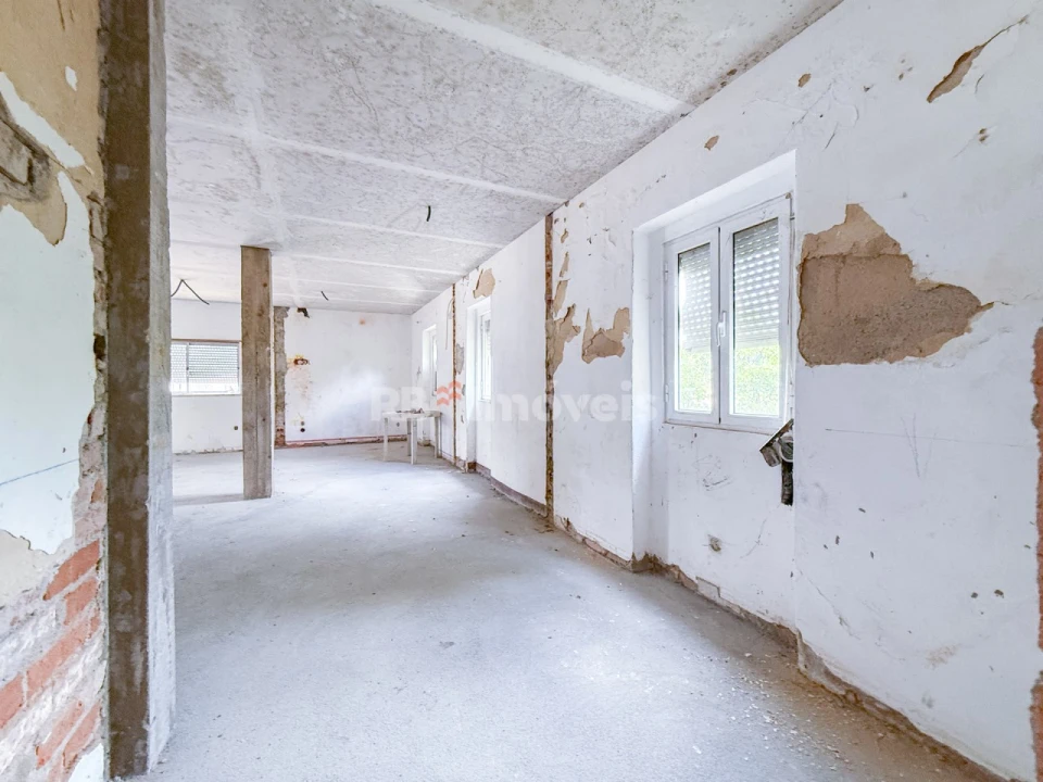 Moradia T3 para Venda em Torres Novas (Santa Maria, Salvador e Santiago) Foto 5