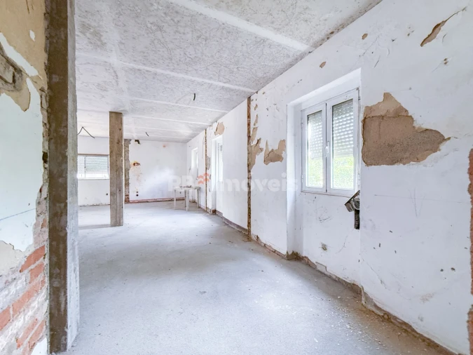 Moradia T3 para Venda em Torres Novas (Santa Maria, Salvador e Santiago) Foto 5