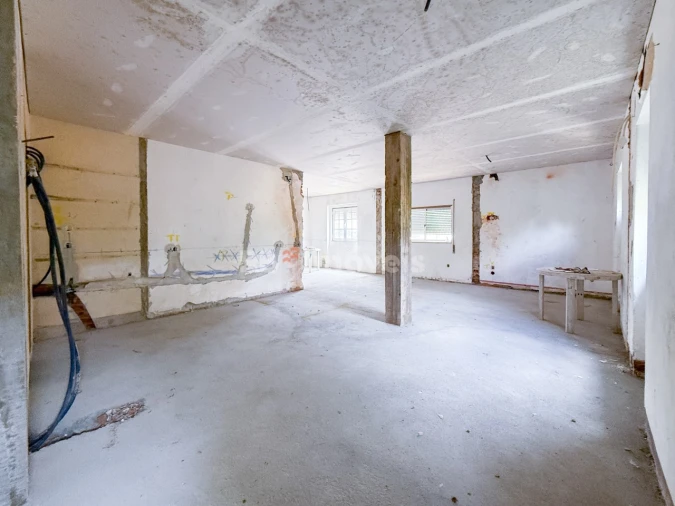 Moradia T3 para Venda em Torres Novas (Santa Maria, Salvador e Santiago) Foto 8