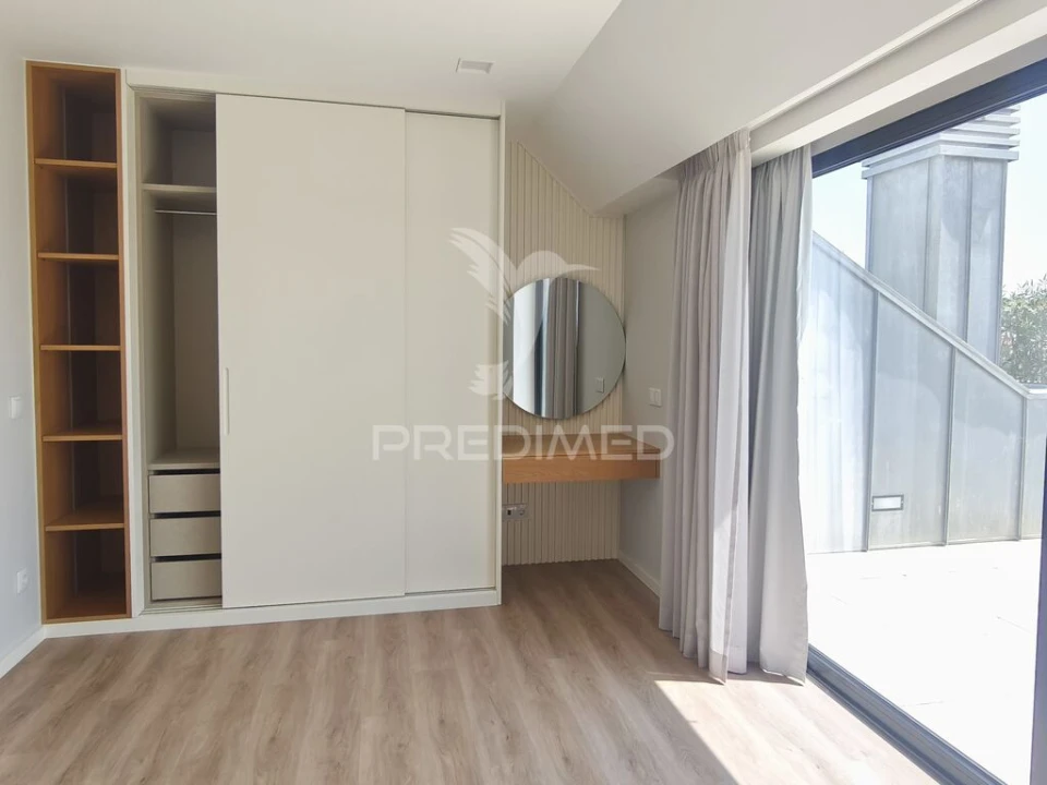 Apartamento T3 para Venda em Esgueira Foto 3