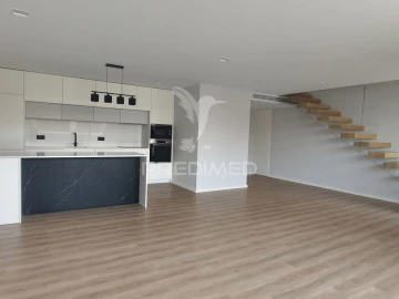 Apartamento T3 para Venda em Esgueira