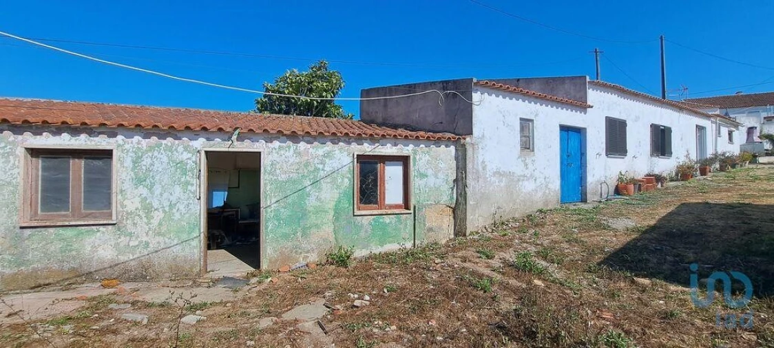 Moradia T4 para Venda em Encarnação Foto 13