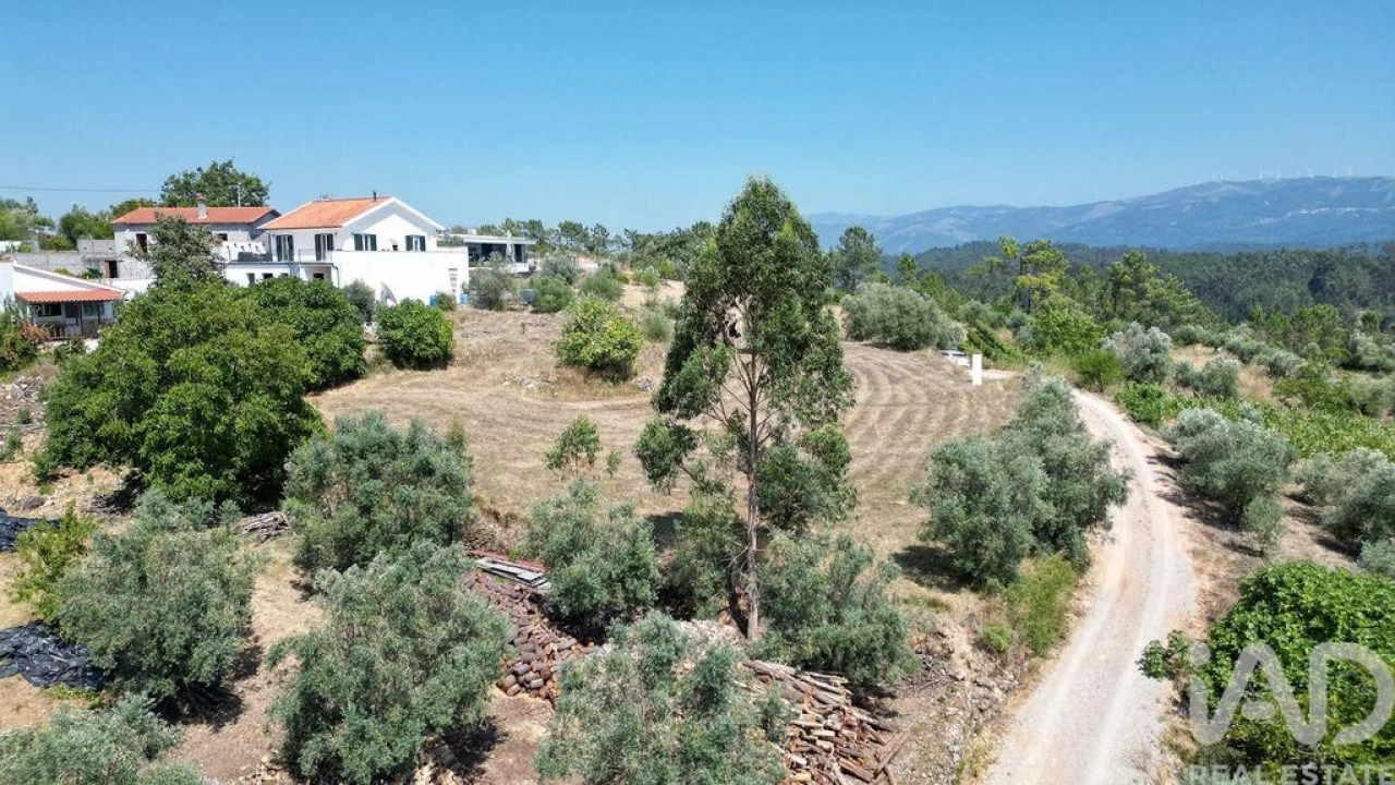 Terreno para Venda em Podentes Foto 23
