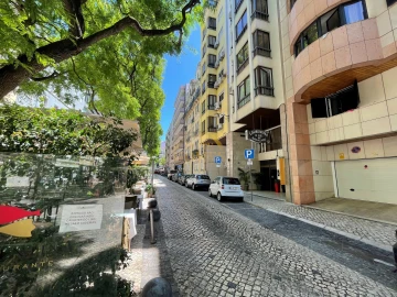 Apartamento T5 para Venda em Avenidas Novas