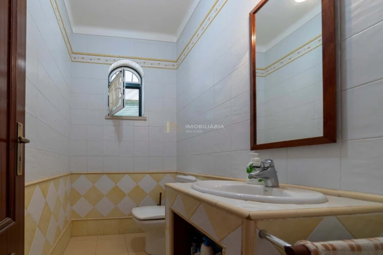 Moradia T4 para Venda em Alpiarça Foto 31