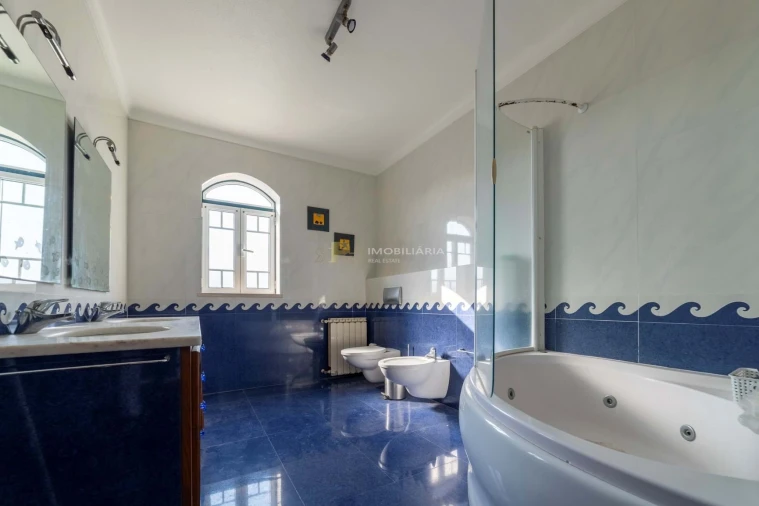 Moradia T4 para Venda em Alpiarça Foto 5