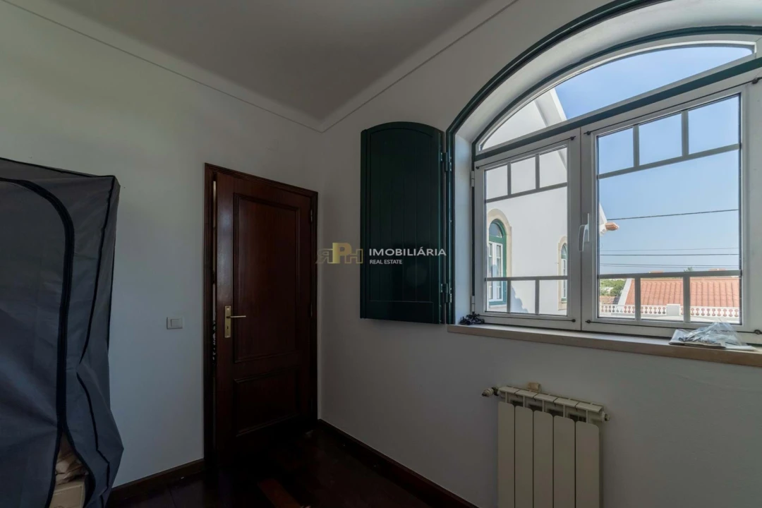 Moradia T4 para Venda em Alpiarça Foto 14