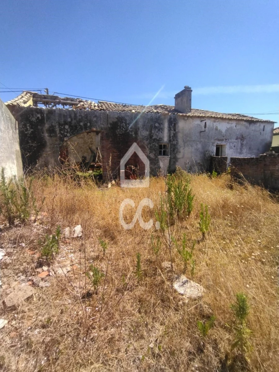 Moradia T2 para Venda em Vieira de Leiria Foto 13