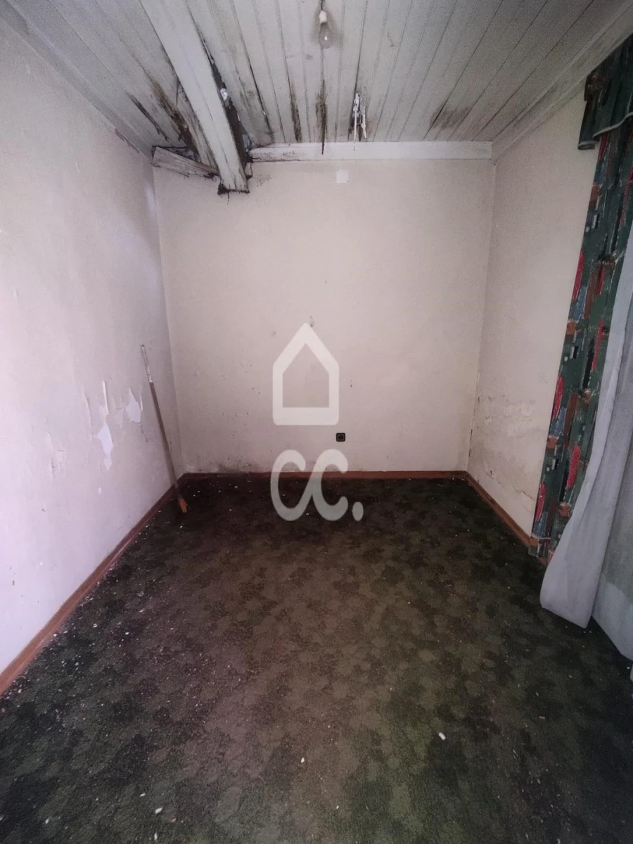 Moradia T2 para Venda em Vieira de Leiria Foto 10