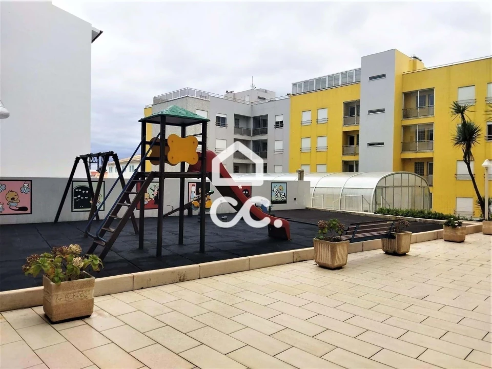 Apartamento T2 para Venda em Vieira de Leiria Foto 19