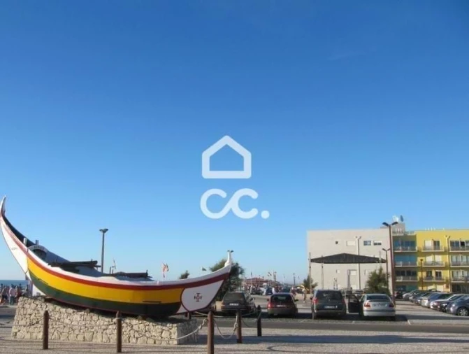 Apartamento T2 para Venda em Vieira de Leiria Foto 27