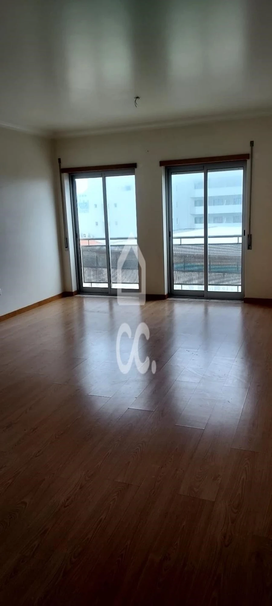 Apartamento T2 para Venda em Vieira de Leiria Foto 5