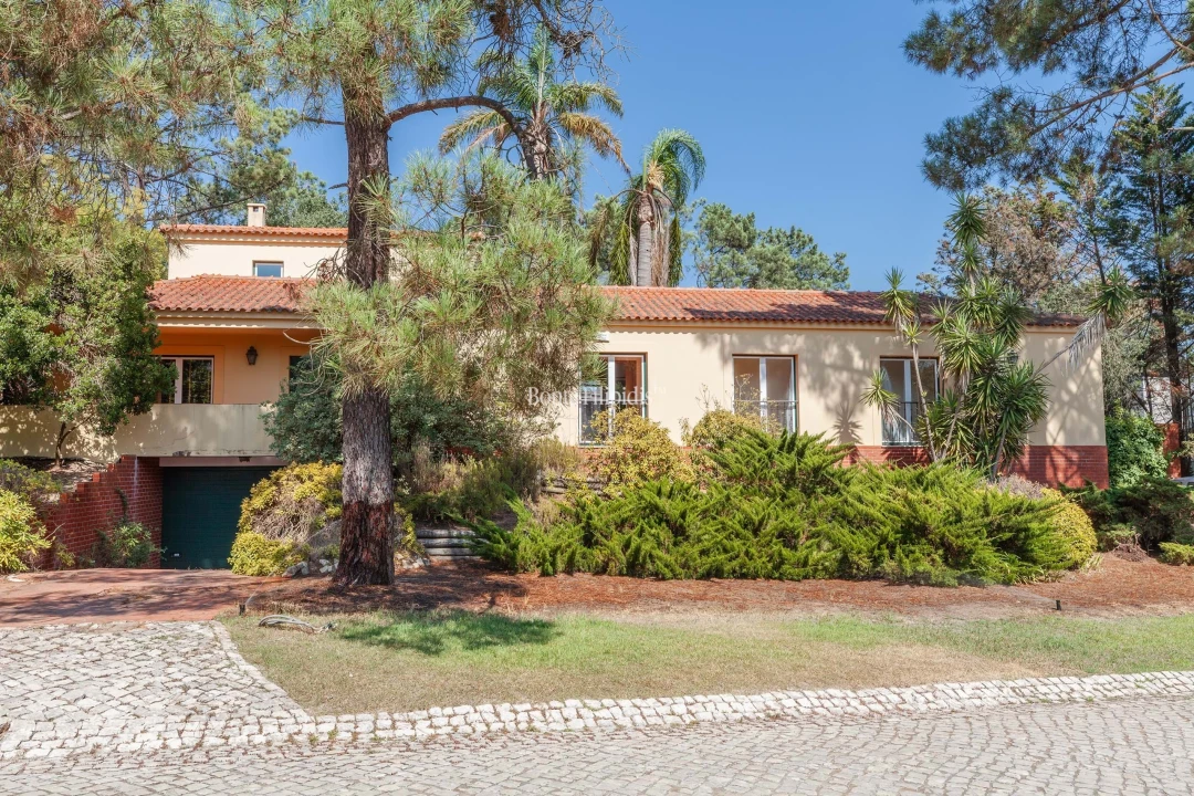 Moradia T6 para Venda em Quinta do Conde Foto 1